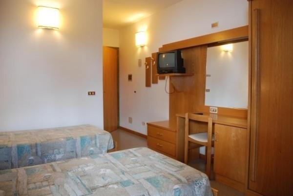 Hotel Faedo Pineta Szoba fotó