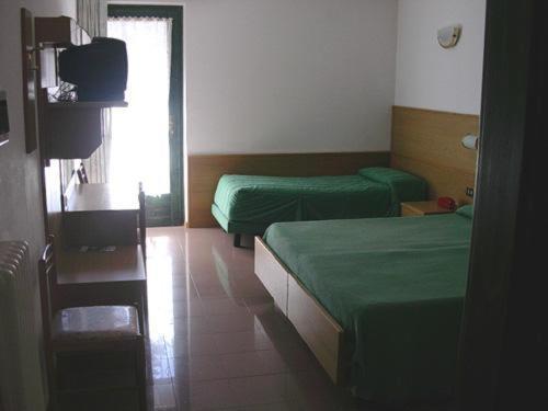 Hotel Faedo Pineta Kültér fotó
